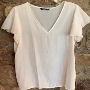 White short sleeve shirt